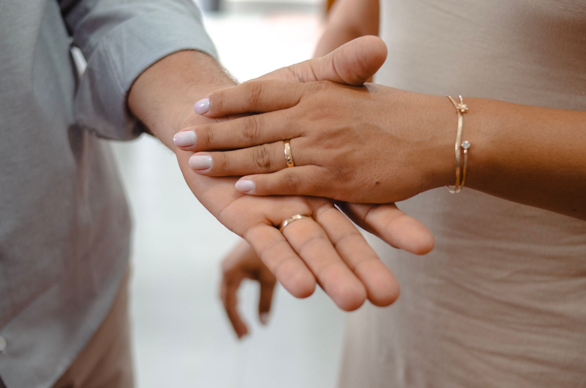 How to Budget for an Engagement Ring Without the Panic